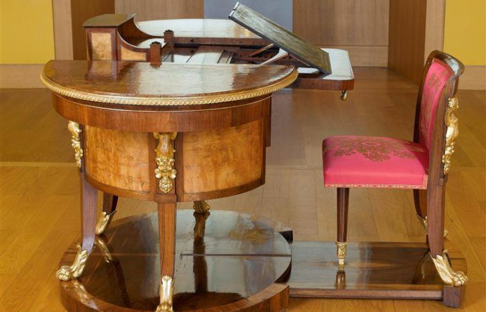 The Most Expensive Desk in The World - Classical Interior ...